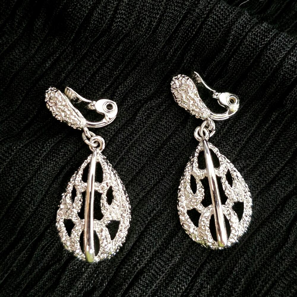 Monet Silver Tone Filigree Dangle Clip On Earrings Vintage Textured